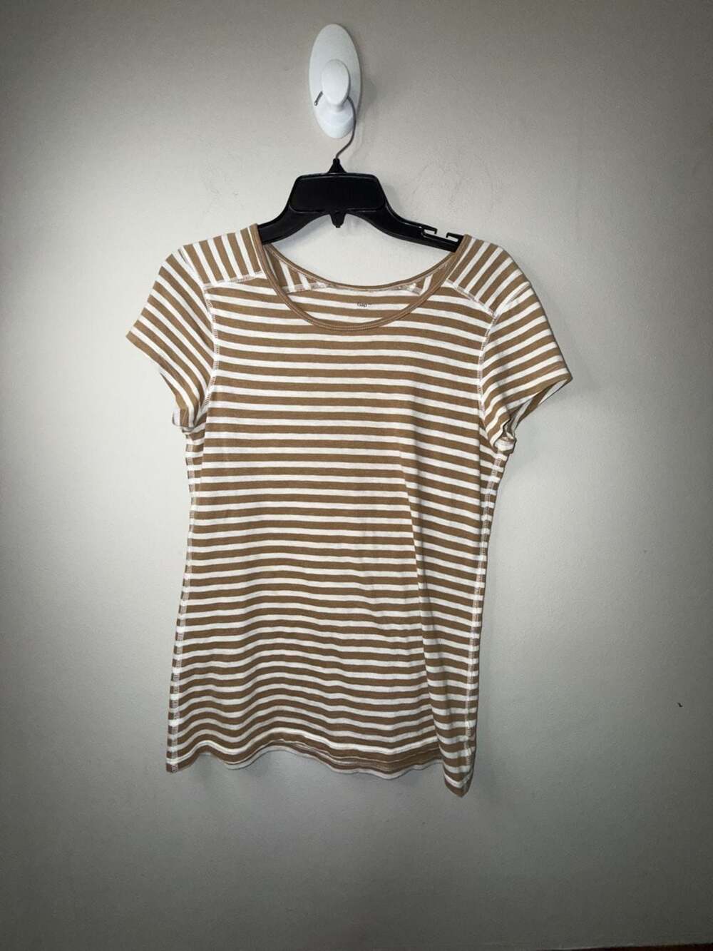 Gap Women's Brown and White Striped Short Sleeve Crew Neck T-Shirt